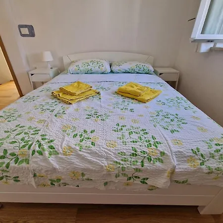 Apartment Gemuetliche, Gepflegte *