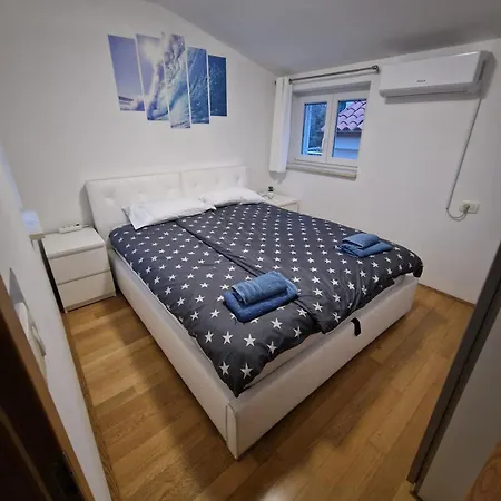 Gemuetliche, Gepflegte Apartment Izola