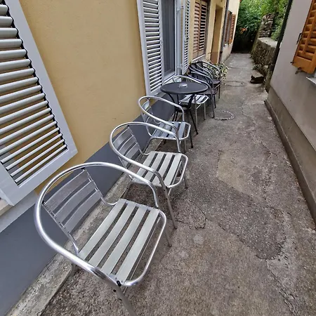 Apartment Gemuetliche, Gepflegte *